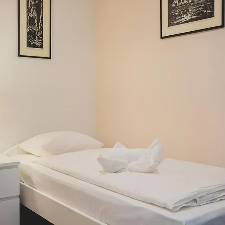 아파트 Spacious & Modern 3br Flat By Andrassy Blvd *