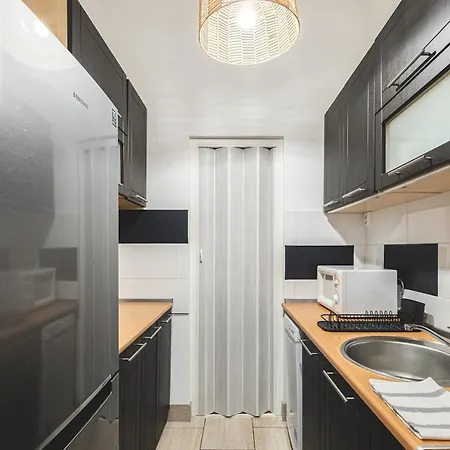 Spacious & Modern 3br Flat By Andrassy Blvd *