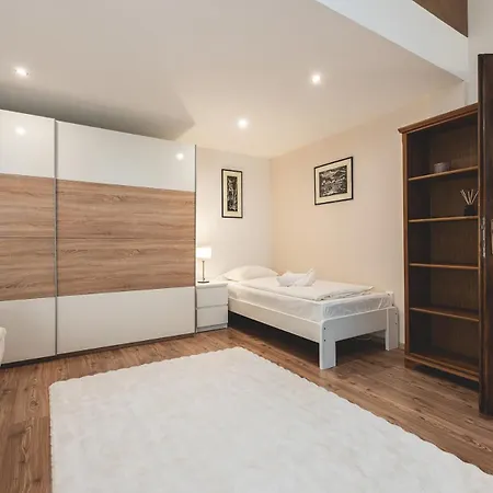 Spacious & Modern 3br Flat By Andrassy Blvd