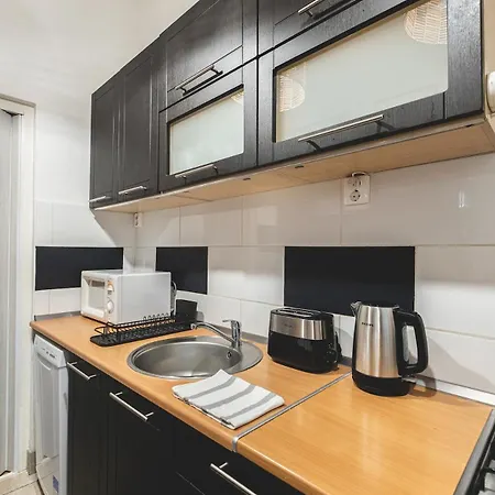 شقة Spacious & Modern 3br Flat By Andrassy Blvd