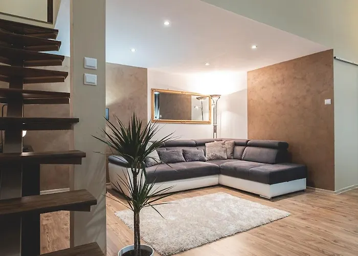 Spacious & Modern 3br Flat By Andrassy Blvd Διαμέρισμα