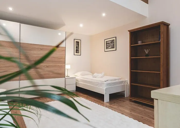 Διαμέρισμα Spacious & Modern 3br Flat By Andrassy Blvd