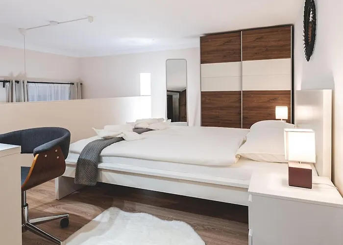 Spacious & Modern 3br Flat By Andrassy Blvd * Βουδαπέστη