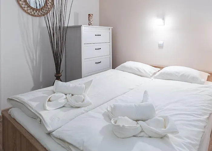 Spacious & Modern 3br Flat By Andrassy Blvd Διαμέρισμα *