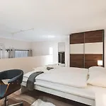 아파트 Spacious & Modern 3br Flat By Andrassy Blvd