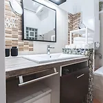 Apartman Spacious & Modern 3br Flat By Andrassy Blvd Budapest