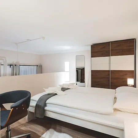 Apartament Spacious & Modern 3br Flat By Andrassy Blvd