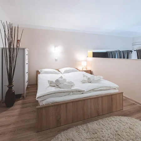 Διαμέρισμα Spacious & Modern 3br Flat By Andrassy Blvd *