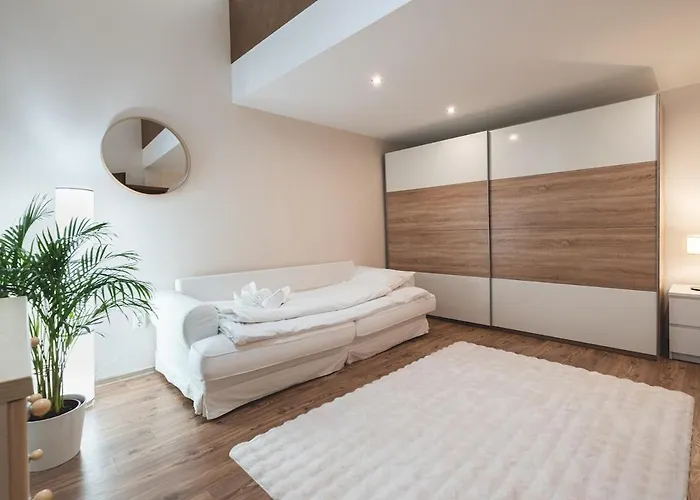 Spacious & Modern 3br Flat By Andrassy Blvd Apartment Budapest