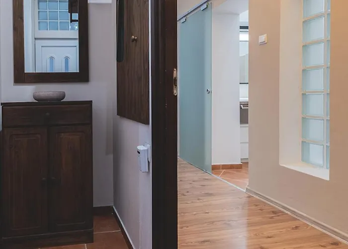 Spacious & Modern 3br Flat By Andrassy Blvd Apartment